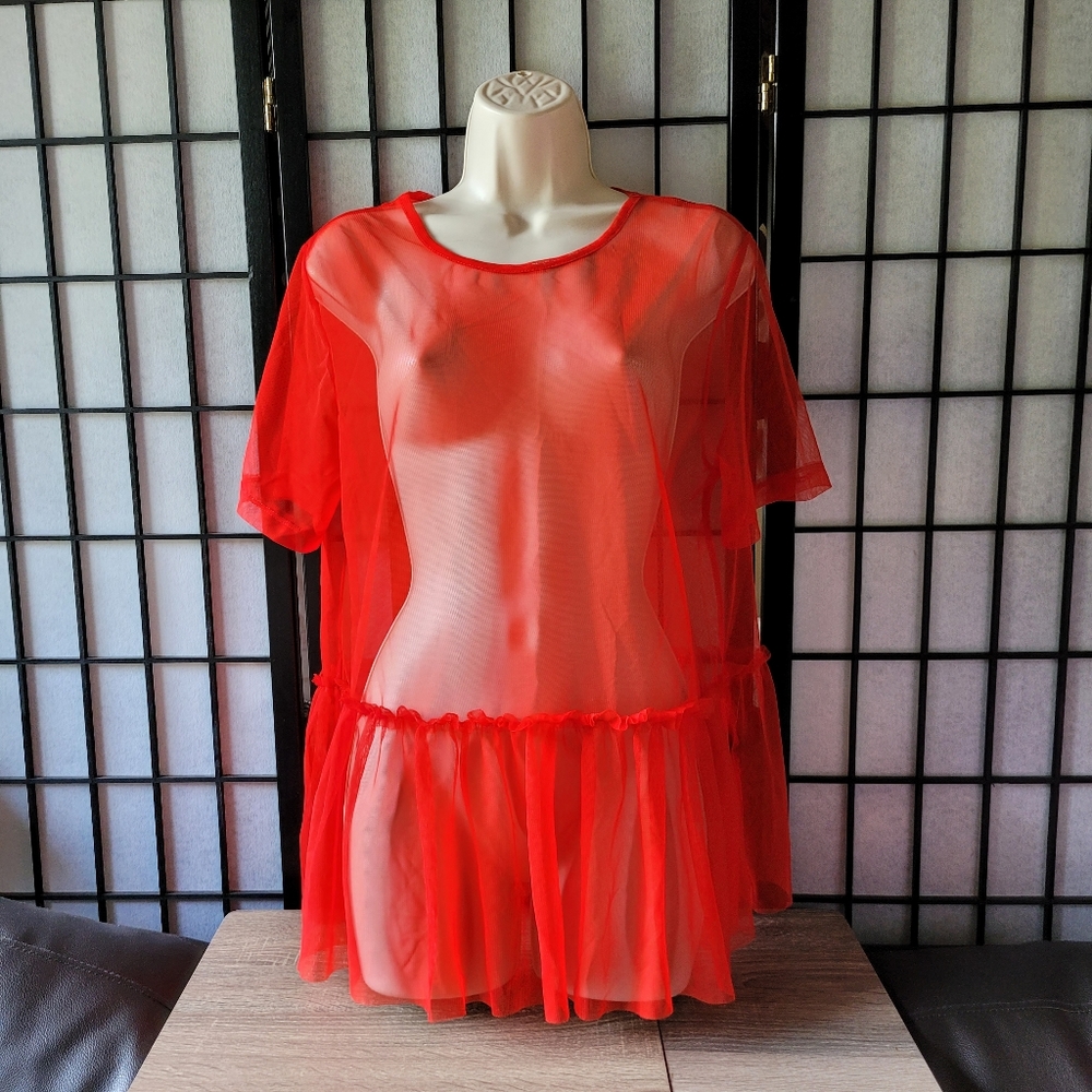 2/$8 • NWOT H&M Mesh Top